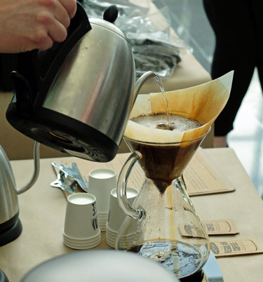 Chemex pour over coffee maker