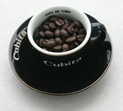https://www.coffeedetective.com/images/cuban-coffee-beans-in-a-cubita-espresso-cup-16245.jpg