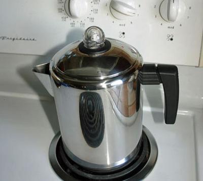 Coffee Maker:Universal Coffeematic 8-Cup Elec. Percolator - D