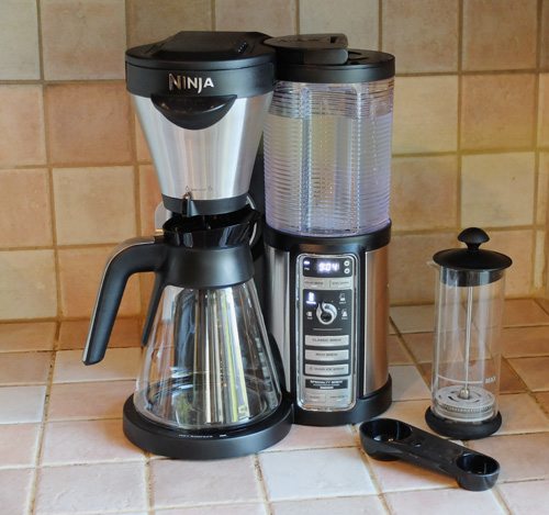 Ninja Coffee Bar review: Ninja coffee maker offers many ways to