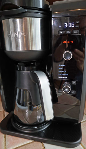 Ninja Hot and Cold Brewed System review: Ninja's super versatile coffee  maker tackles all your cafe needs - CNET